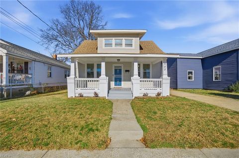Photo of 923 Hampton Avenue, Newport News, VA 23607 (MLS # 10616198)