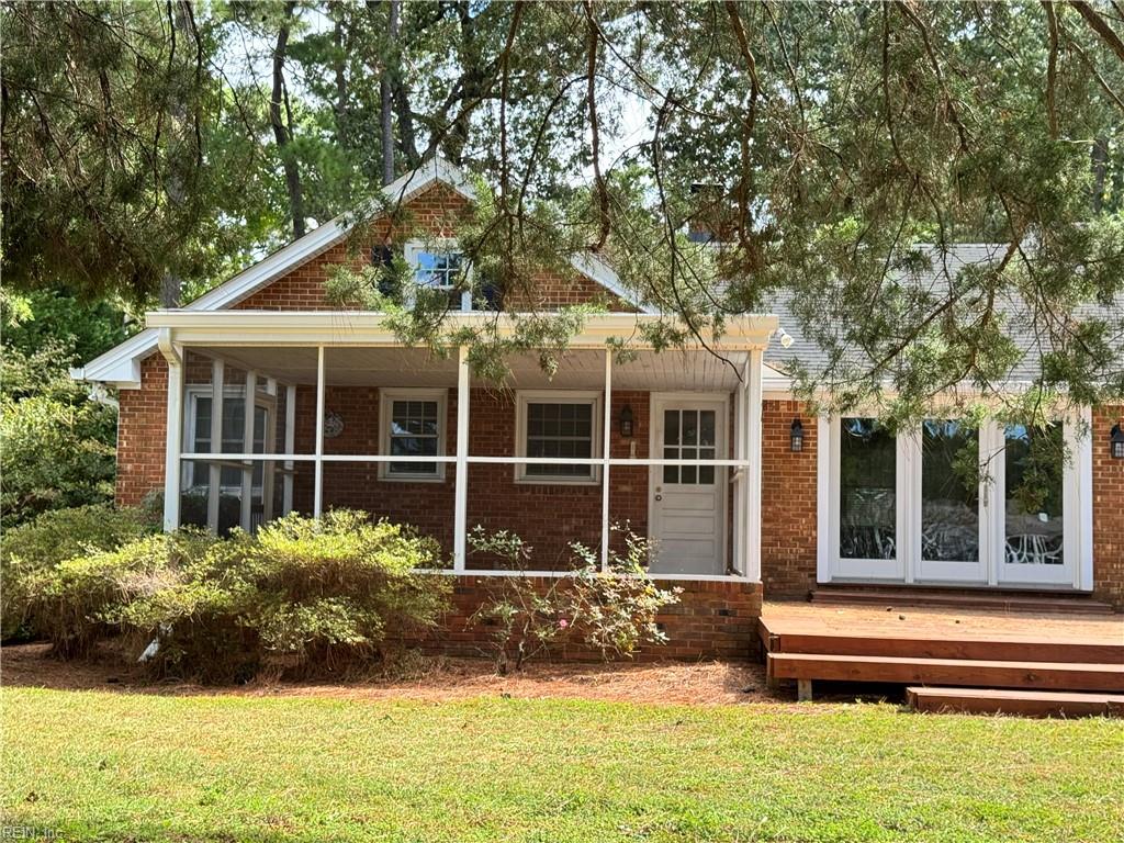 4044 Richardson RD
