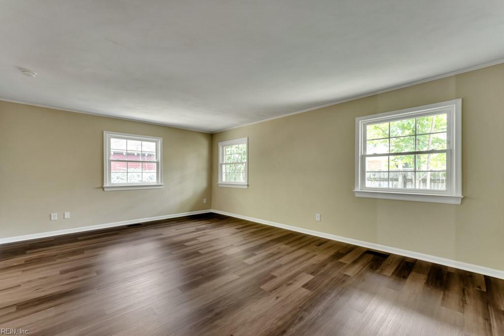 1308 Martine CT