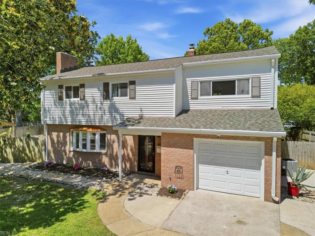 Photo of 4000 Rumford Lane, Virginia Beach, VA 23452 (MLS # 10633906)