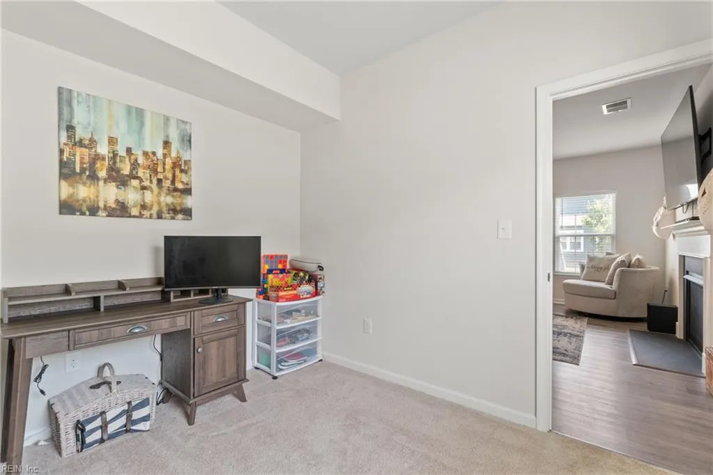 Chesapeake, Virginia 23323, United States, 5 Bedrooms Bedrooms, ,4 BathroomsBathrooms,Residential,Pending,36731