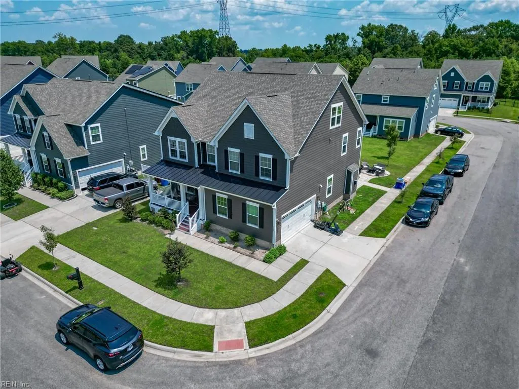 Chesapeake, Virginia 23323, United States, 5 Bedrooms Bedrooms, ,4 BathroomsBathrooms,Residential,Pending,36731