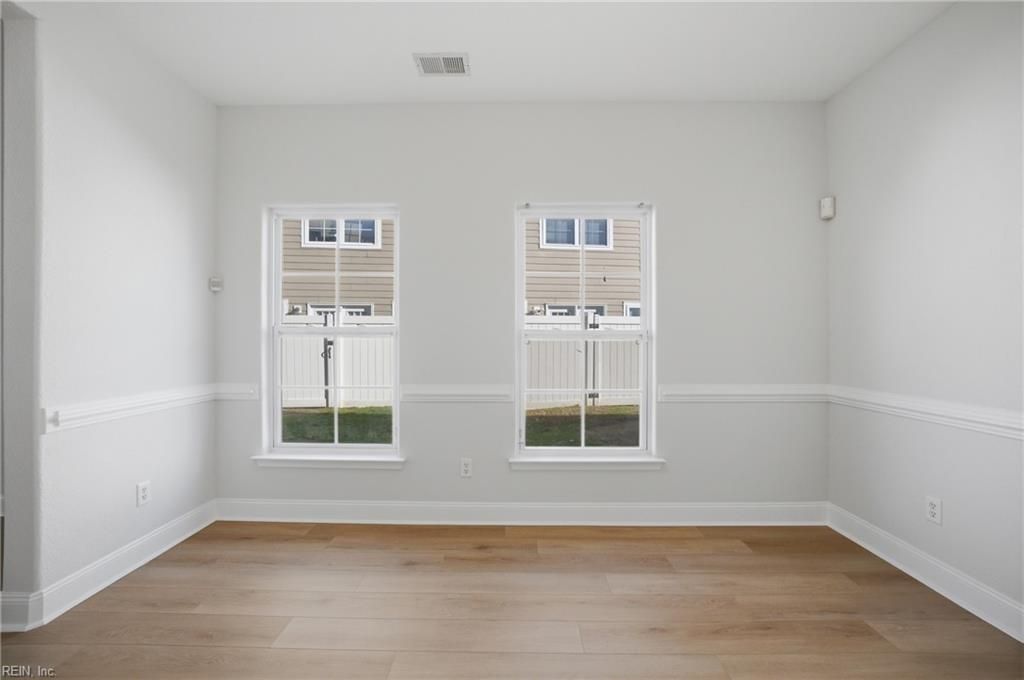 Photo of 5029 Glen Canyon Drive, Virginia Beach, VA 23462 (MLS # 10625944)