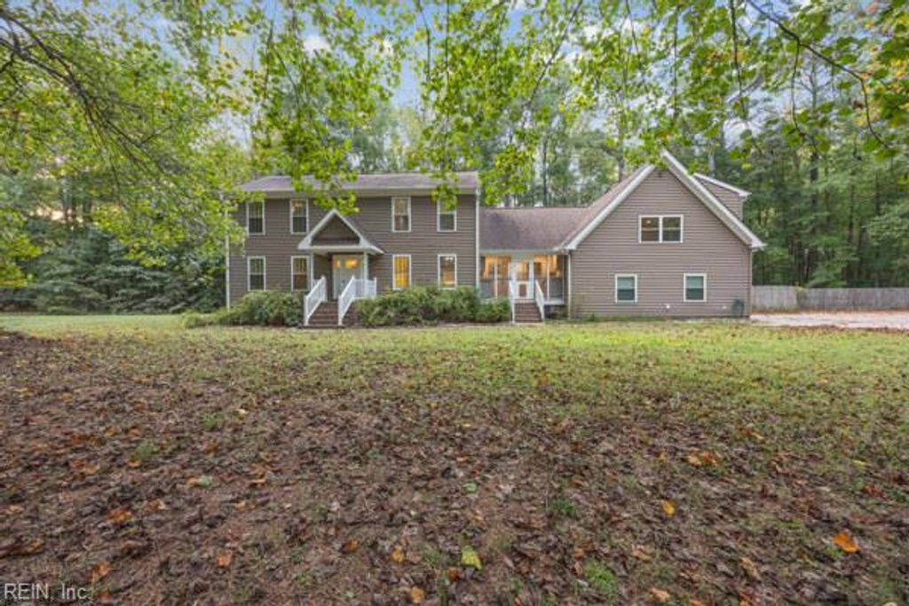 Photo of 3528 Kentucky Trail, Chesapeake, VA 23323 (MLS # 10604930)