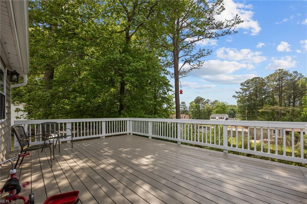 Photo of 7 Cathy Drive, Newport News, VA 23608 (MLS # 10630375)