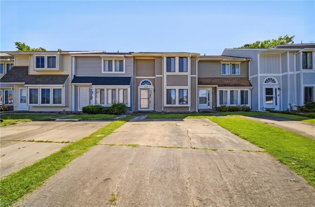 Photo of 719 Waters Drive, Virginia Beach, VA 23462 (MLS # 10637406)