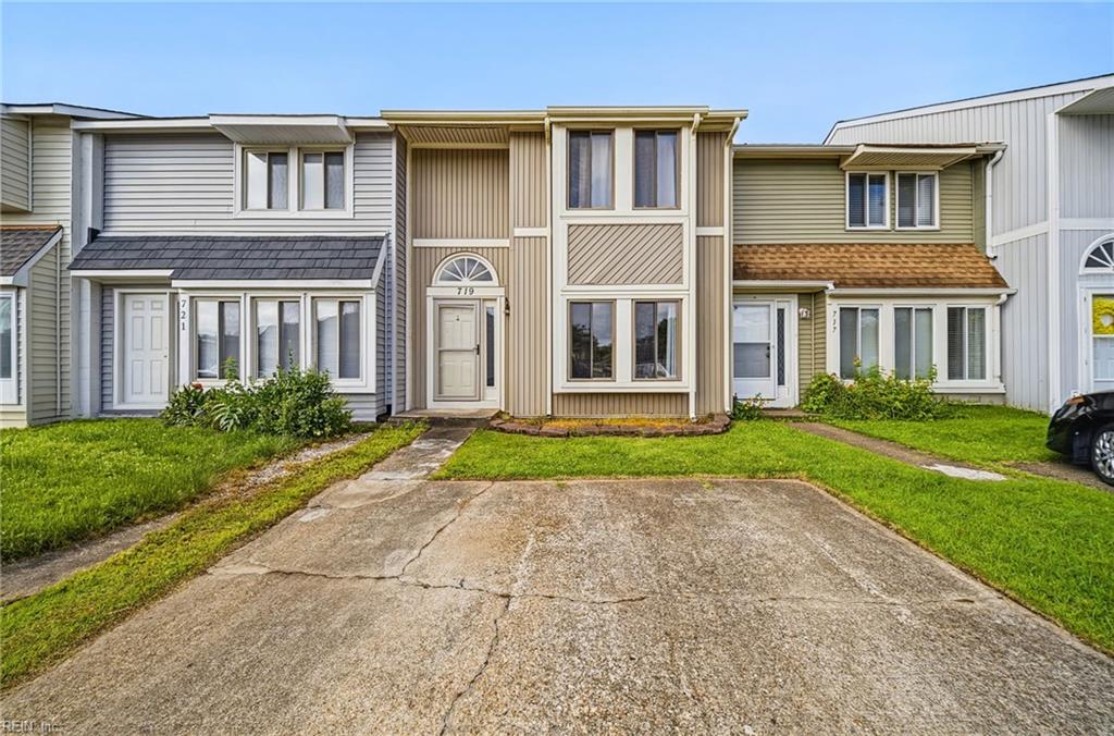 Photo of 719 Waters Drive, Virginia Beach, VA 23462 (MLS # 10637406)