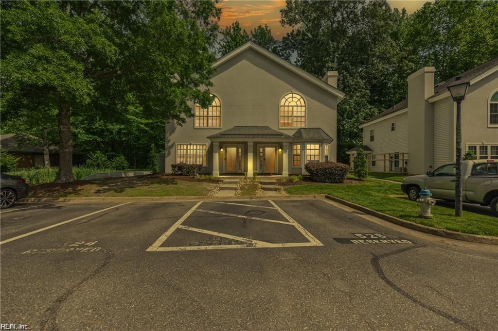 Photo of 707 Sailfish Quay, Chesapeake, VA 23320 (MLS # 10614222)