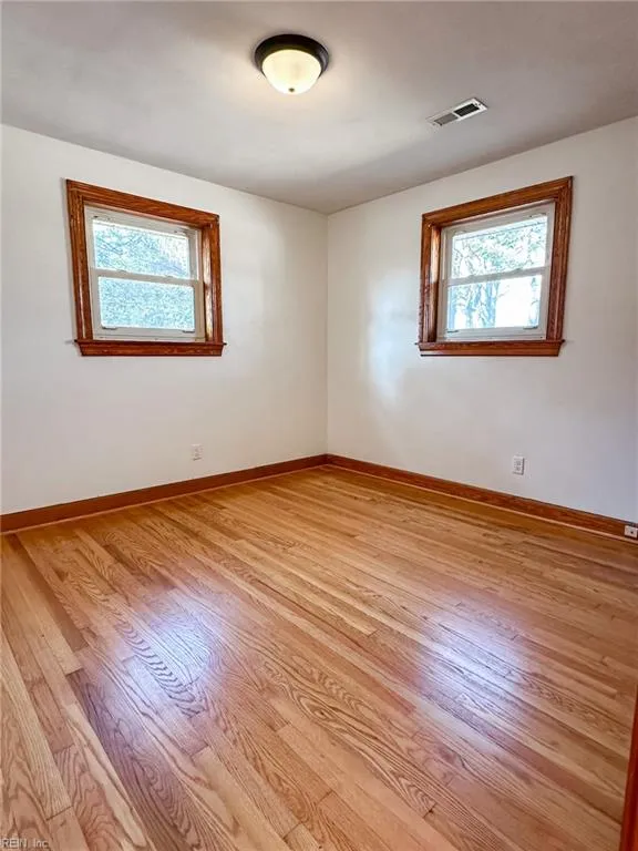 Portsmouth, Virginia 23703, United States, 3 Bedrooms Bedrooms, ,2 BathroomsBathrooms,Residential,Active,2479