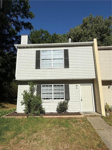 Photo of 1 Oneonta Drive, Newport News, VA 23602 (MLS # 10630824)