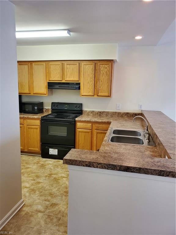 Hampton, Virginia 23669, United States, 2 Bedrooms Bedrooms, ,2 BathroomsBathrooms,Residential,Active,45310