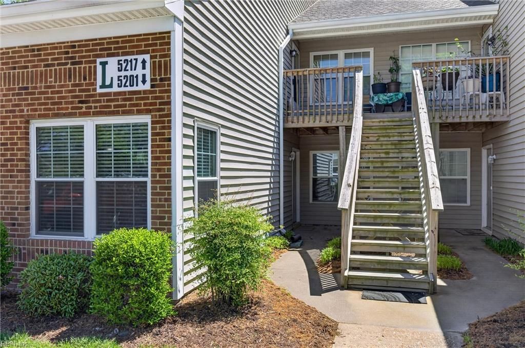 Photo of 5201 Thatcher Way, Virginia Beach, VA 23456 (MLS # 10631172)