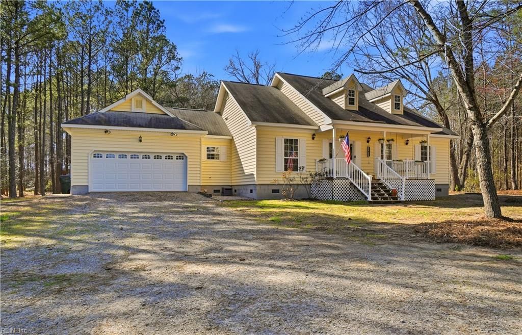 Photo of 1911 Greenway Road, Suffolk, VA 23438 (MLS # 10626090)