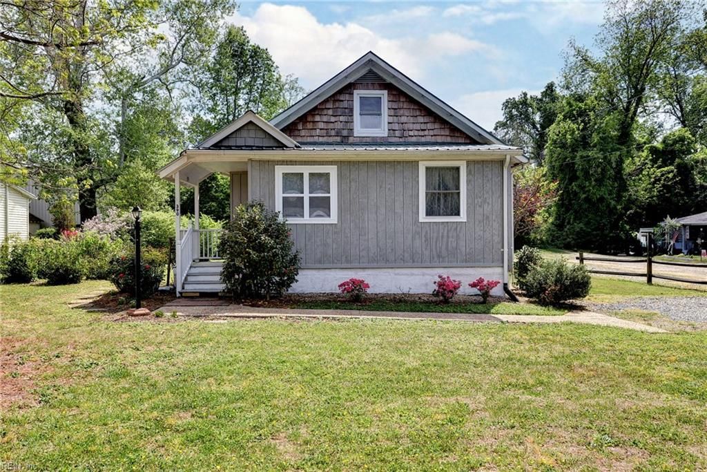 Photo of 390 Park Street, Urbanna, VA 23175 (MLS # 10631369)