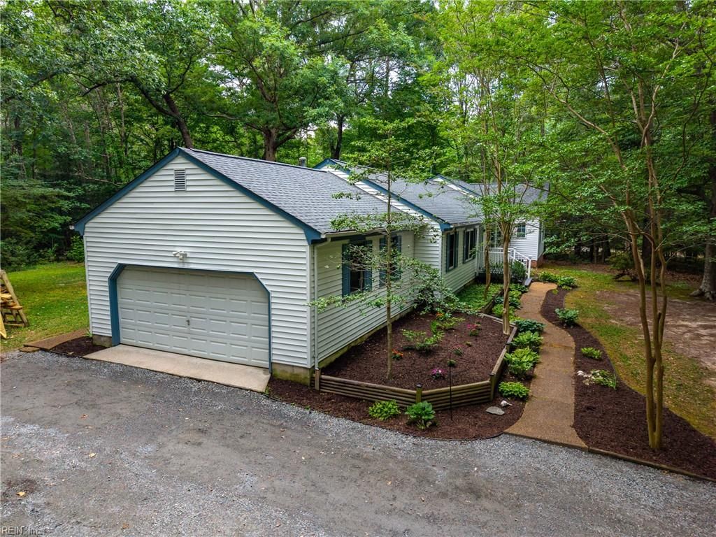 Photo of 8172 Manor Drive, Gloucester, VA 23061 (MLS # 10640290)