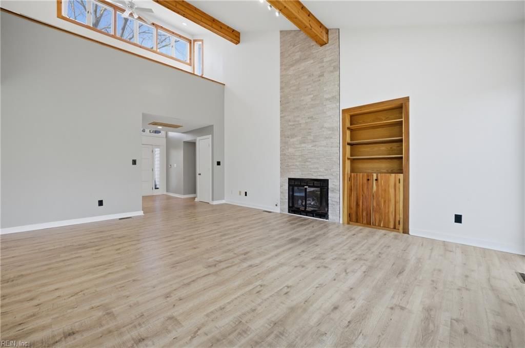 Photo of 4 Flax Mill Road, Newport News, VA 23602 (MLS # 10623172)