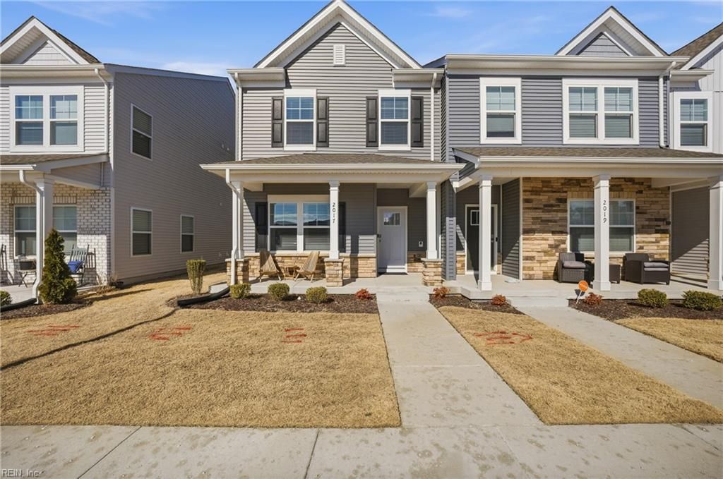 Photo of 2017 Melbourne Street, Newport News, VA 23608 (MLS # 10619204)