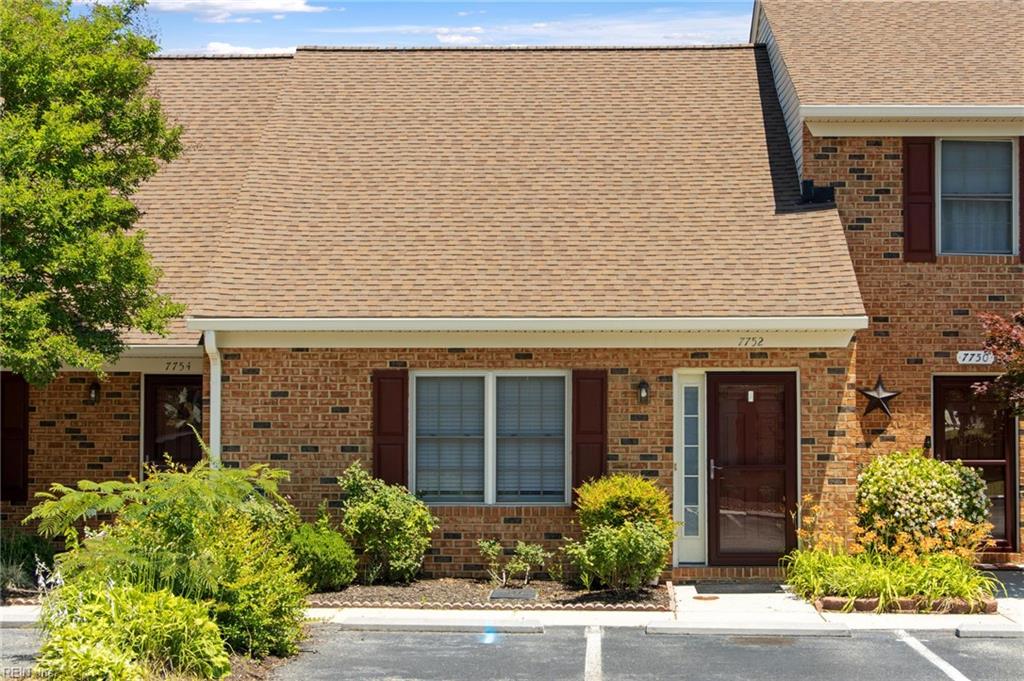 Photo of 7752 The Points Place #703, Gloucester Point, VA 23062 (MLS # 10638296)