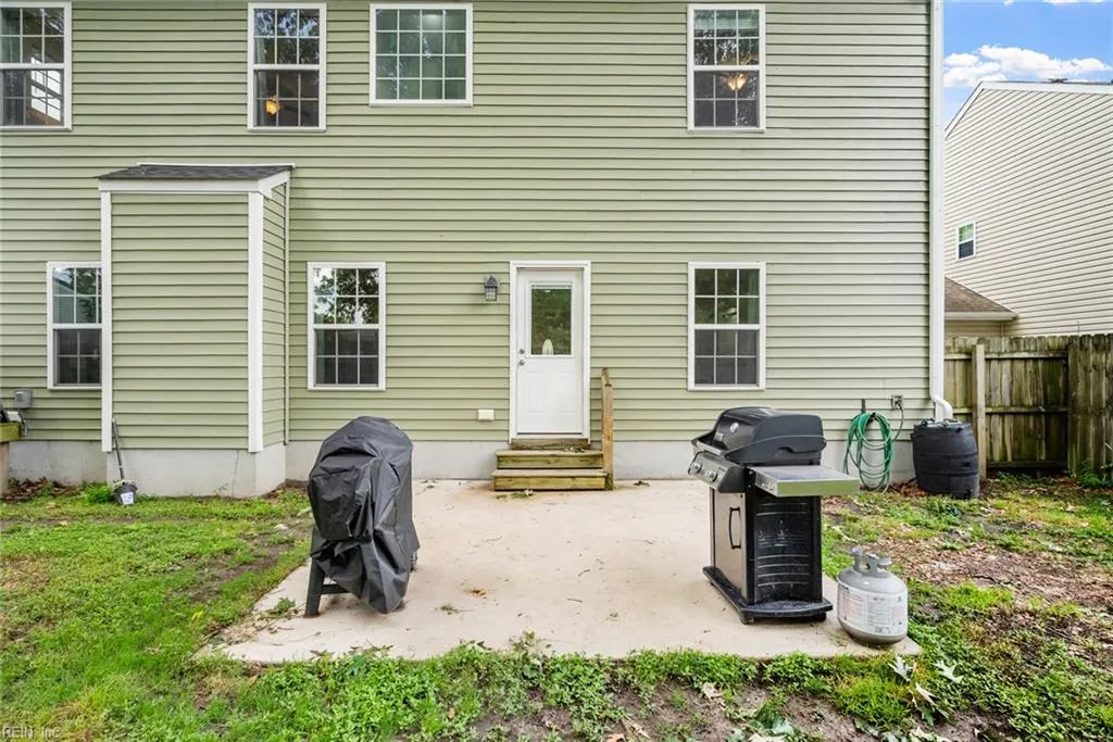 Norfolk, Virginia 23518, United States, 4 Bedrooms Bedrooms, ,3 BathroomsBathrooms,Residential,Pending,134201