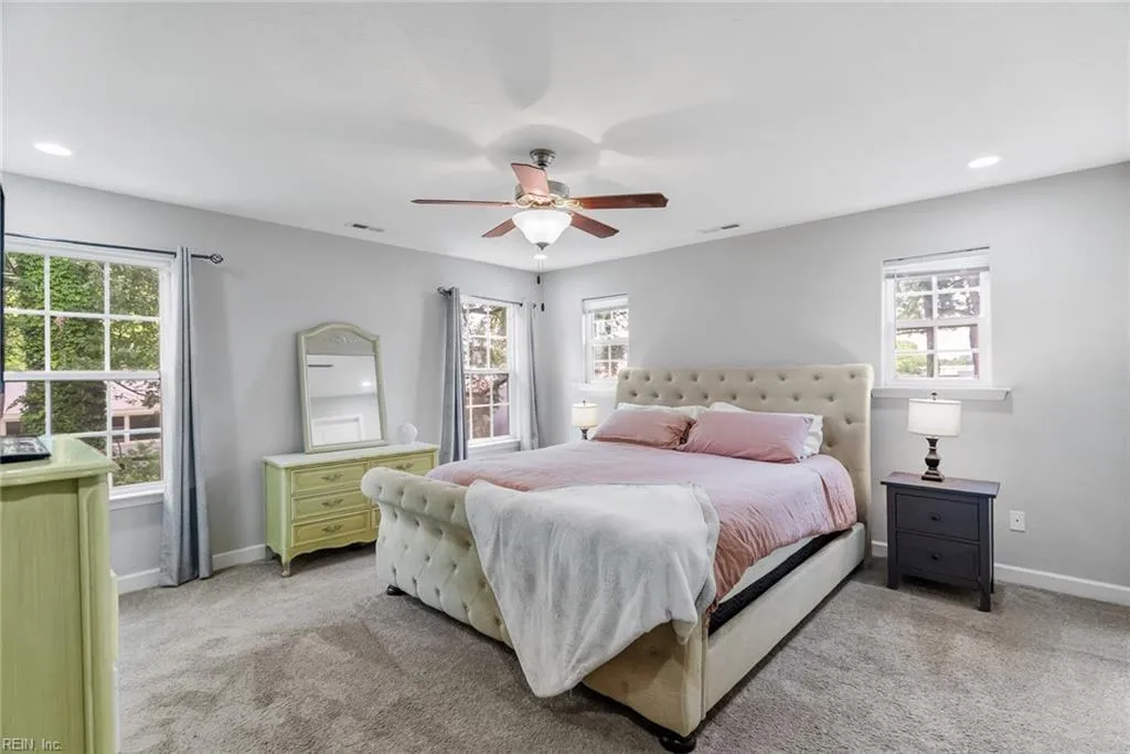 Norfolk, Virginia 23518, United States, 4 Bedrooms Bedrooms, ,3 BathroomsBathrooms,Residential,Pending,134201