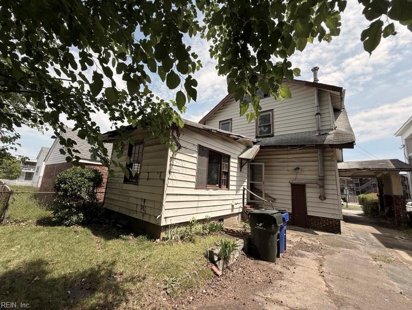 3947 Omohundro AVE