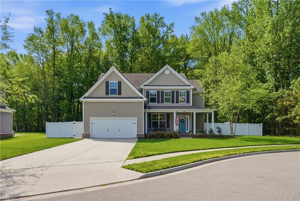 Photo of 837 Evelyn Way, Chesapeake, VA 23322 (MLS # 10630121)