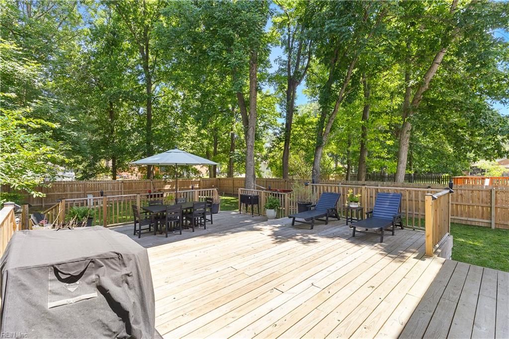 Photo of 3 Hunter Trce TRCE, Hampton, VA 23669 (MLS # 10637542)