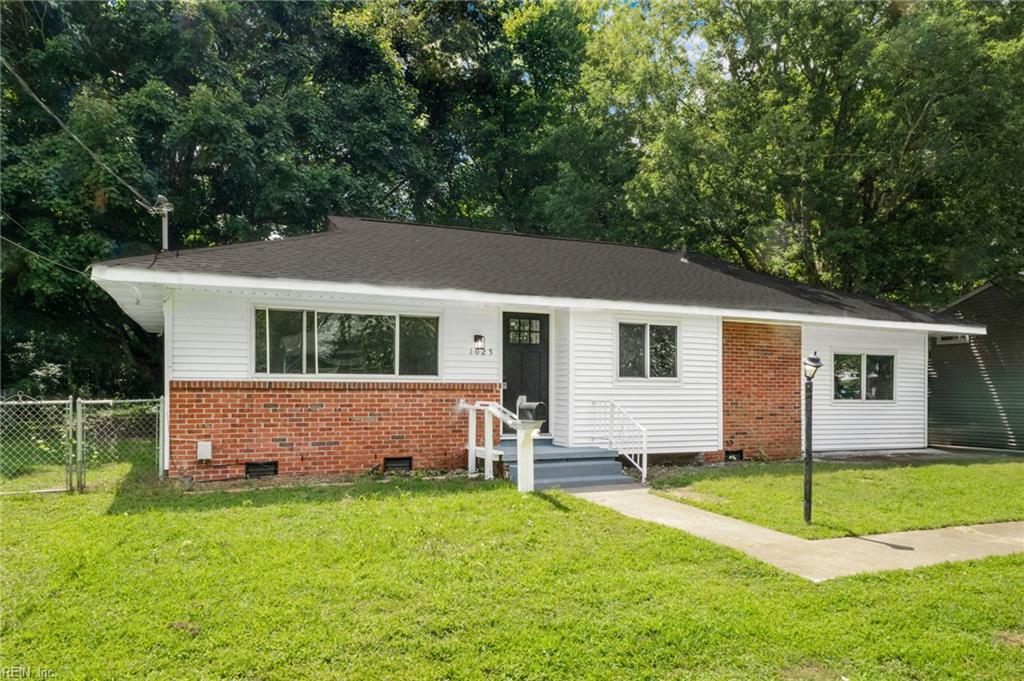 1025 Sherry AVE