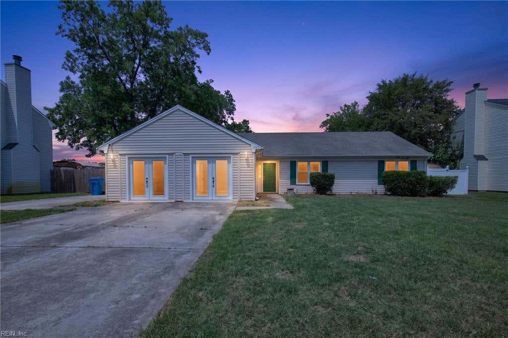 Photo of 2704 Pendragon Court, Chesapeake, VA 23323 (MLS # 10641312)