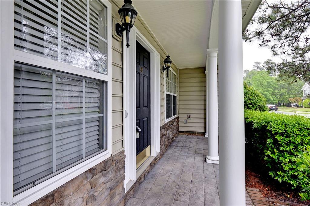 52 Claiborne DR