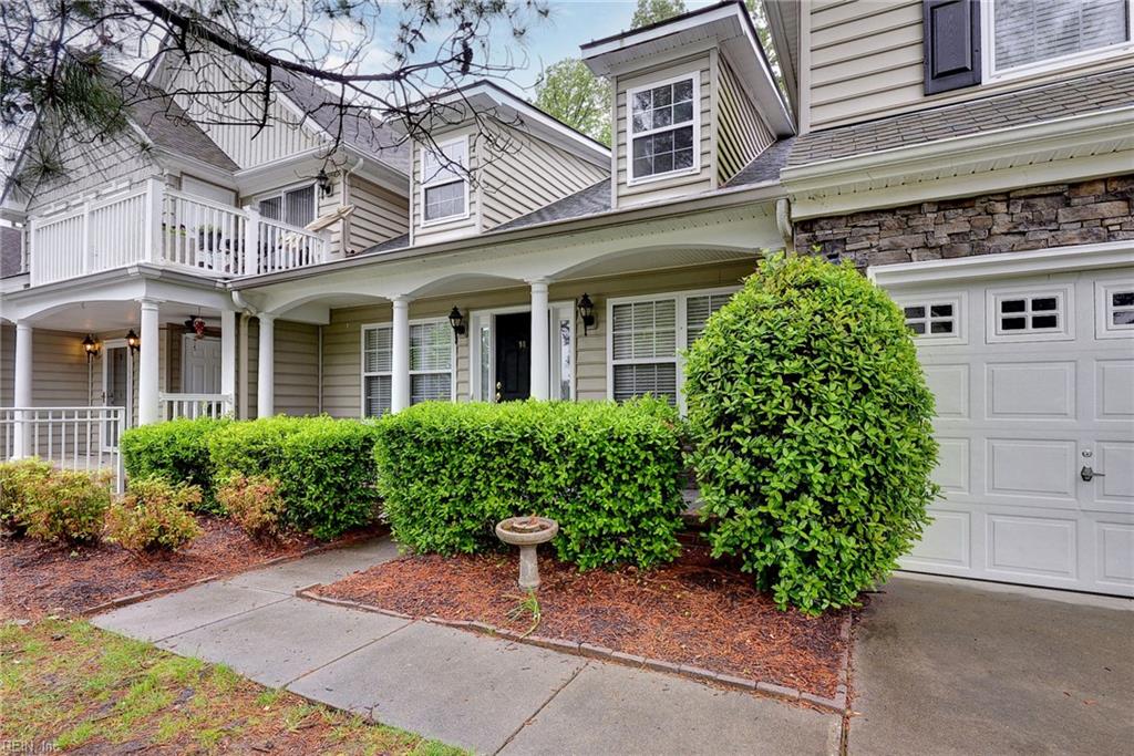 52 Claiborne DR