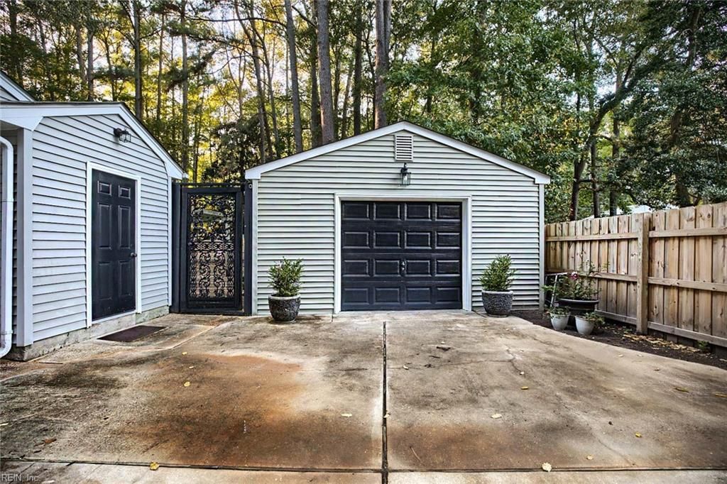 Photo of 4283 Bufflehead Drive, Gloucester, VA 23061 (MLS # 10606687)
