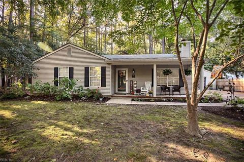 Photo of 4283 Bufflehead Drive, Gloucester, VA 23061 (MLS # 10606687)