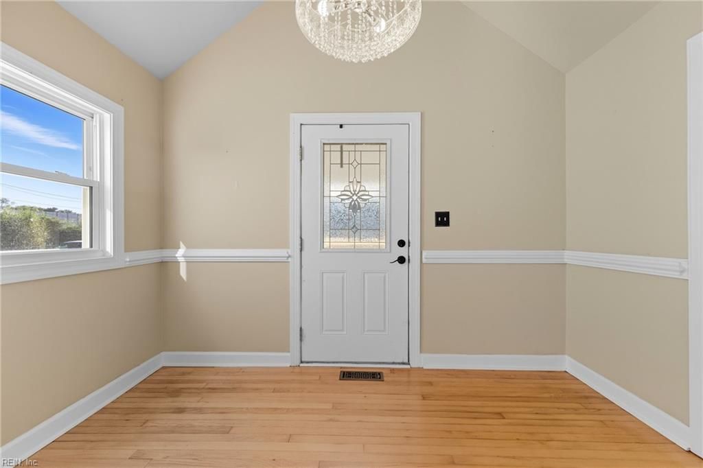 Photo of 9654 14th View Street, Norfolk, VA 23503 (MLS # 10612103)