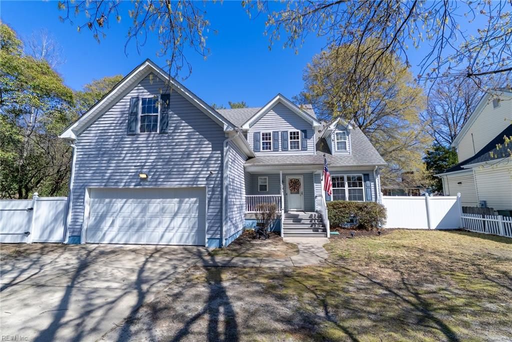 Photo of 104 W Bayview Boulevard, Norfolk, VA 23503 (MLS # 10626322)