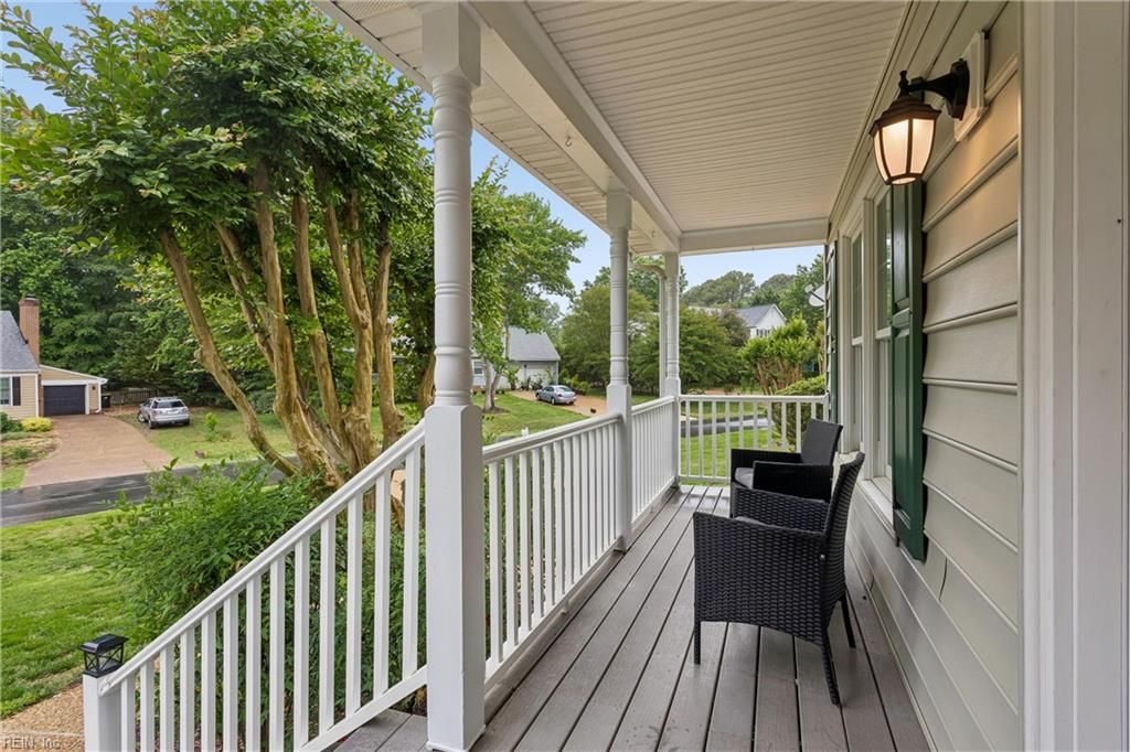 Photo of 3327 New Castle Drive, Williamsburg, VA 23188 (MLS # 10634019)