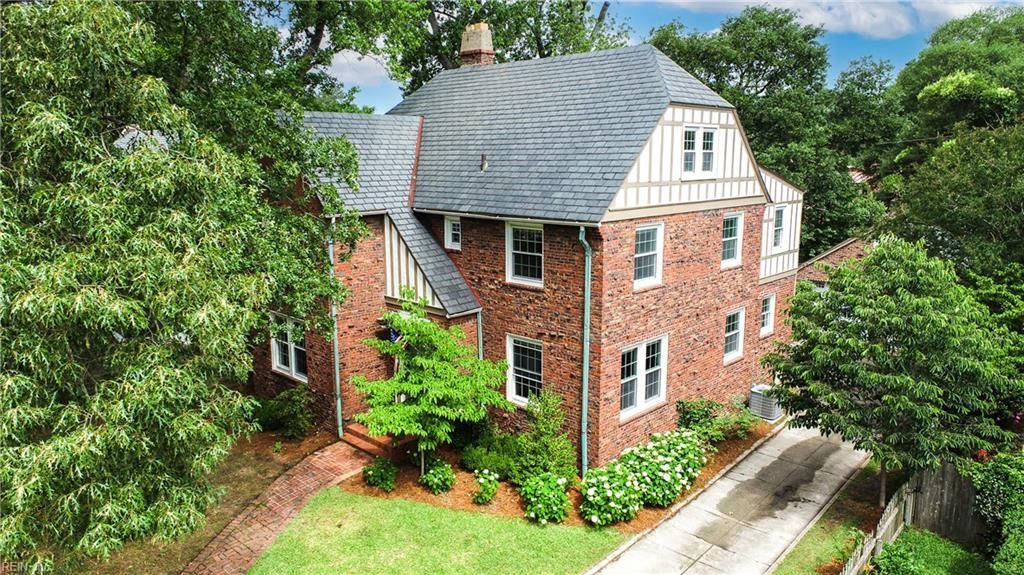 Photo of 7420 N Shore Road, Norfolk, VA 23505 (MLS # 10636655)