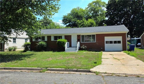 Photo of 87 Kendall Drive, Newport News, VA 23601 (MLS # 10653493)