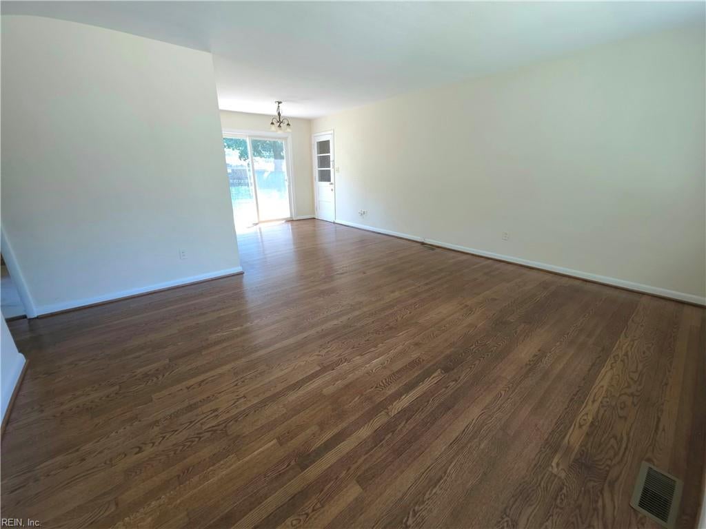 Photo of 87 Kendall Drive, Newport News, VA 23601 (MLS # 10653493)