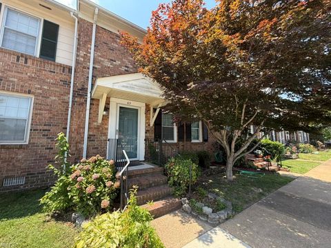 Photo of 63 Charles Parish Drive, Poquoson, VA 23662 (MLS # 10606403)