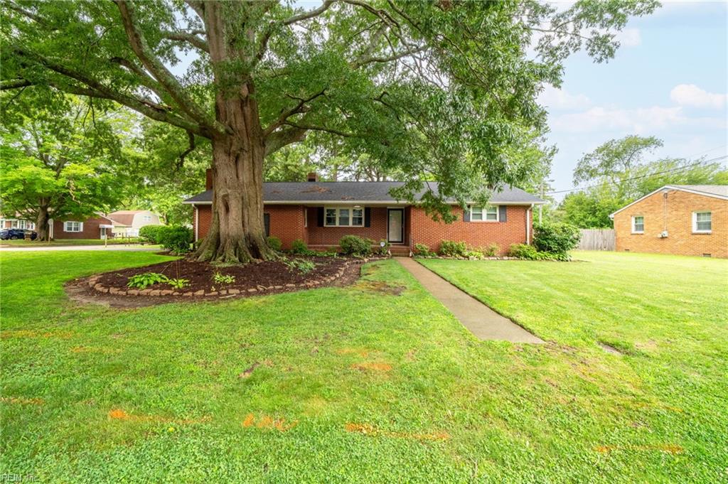 Photo of 2600 Janson Drive, Chesapeake, VA 23321 (MLS # 10654830)