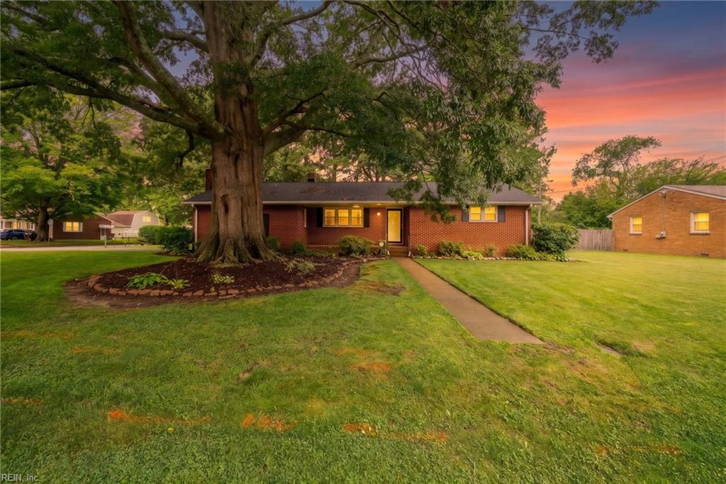 Photo of 2600 Janson Drive, Chesapeake, VA 23321 (MLS # 10654830)