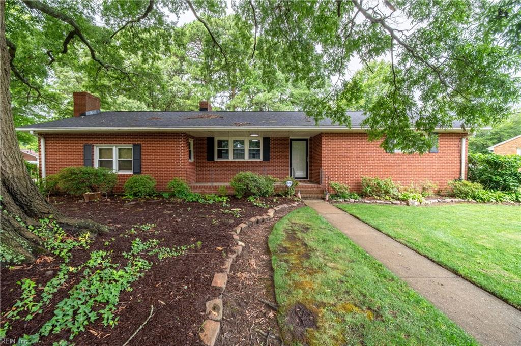 Photo of 2600 Janson Drive, Chesapeake, VA 23321 (MLS # 10654830)