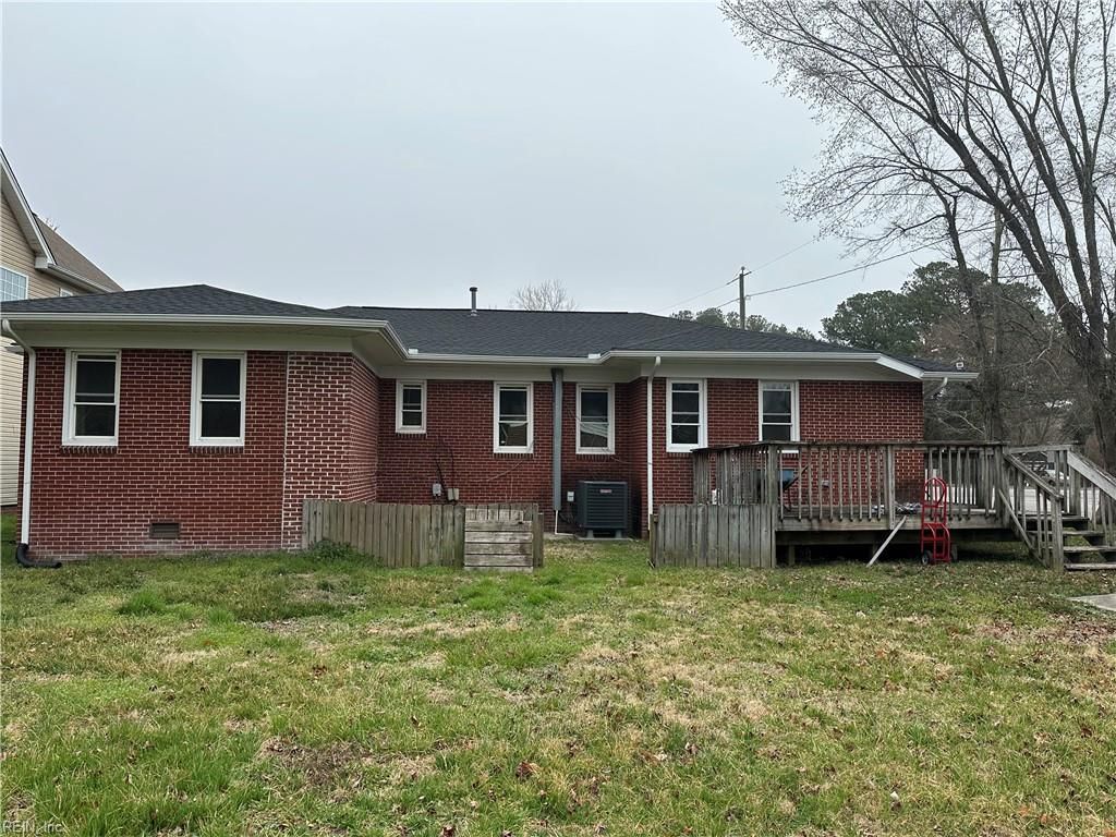 Photo of 404 George Washington Highway N, Chesapeake, VA 23323 (MLS # 10624064)