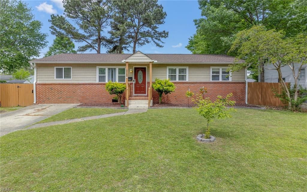 Photo of 313 Lineberry Road, Virginia Beach, VA 23452 (MLS # 10632639)