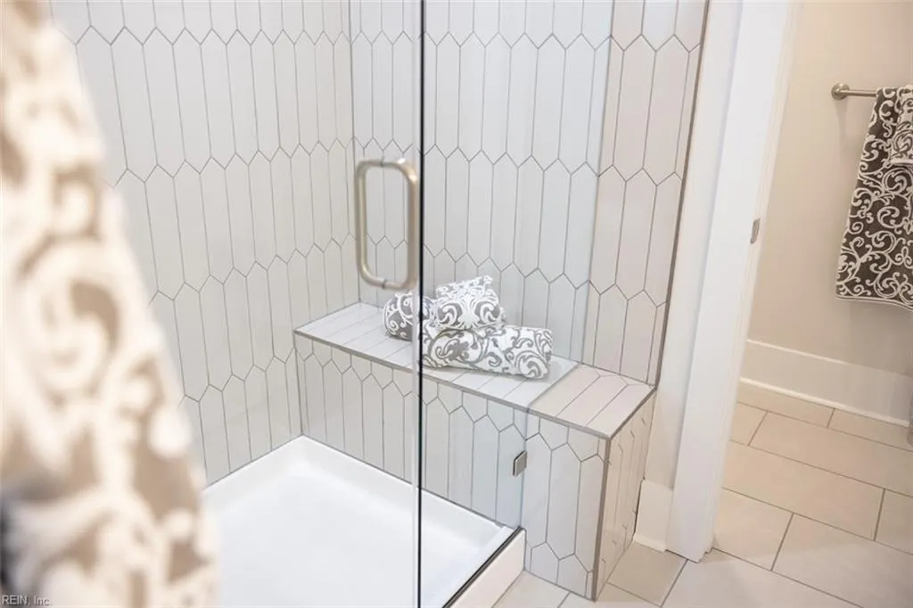 Suffolk, Virginia 23435, United States, 3 Bedrooms Bedrooms, ,3 BathroomsBathrooms,Residential,Pending,223119