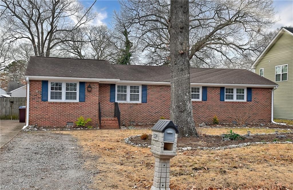 Photo of 1529 Oleander Avenue, Chesapeake, VA 23325 (MLS # 10615334)