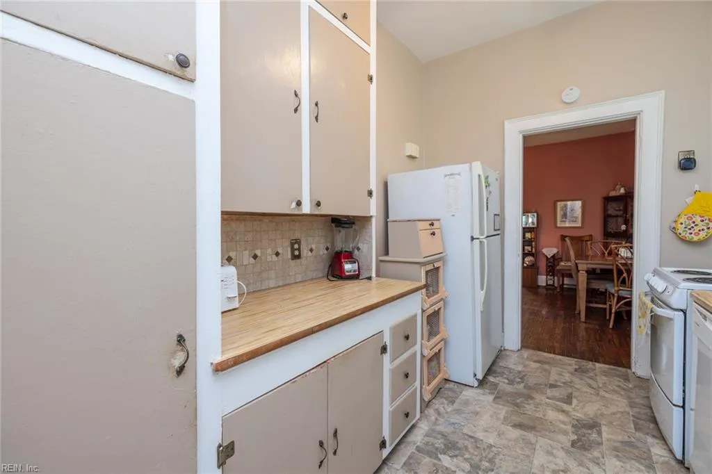 Portsmouth, Virginia 23704, United States, ,Residential,Active,112130