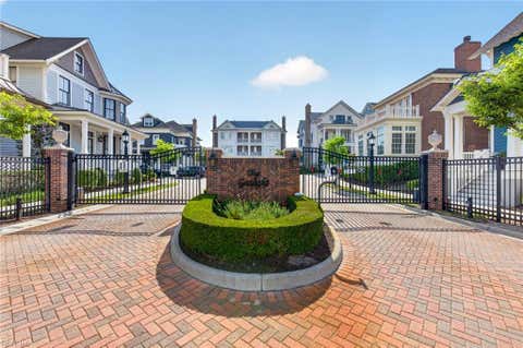 Photo of 4016 Harlow Street, Virginia Beach, VA 23451 (MLS # 10636173)