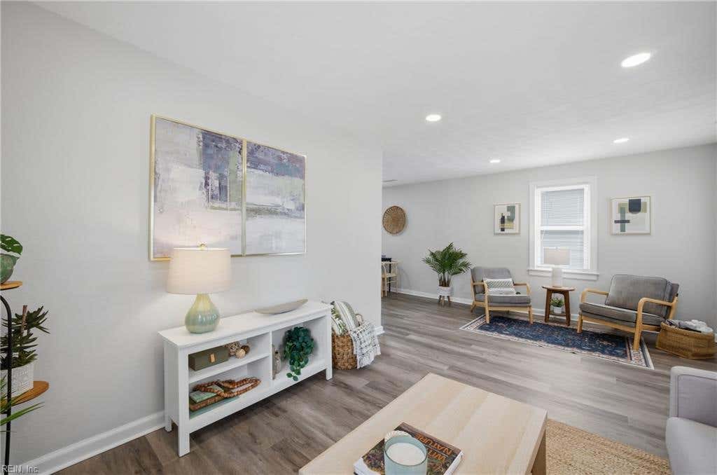 Photo of 710 Center Avenue, Newport News, VA 23605 (MLS # 10645351)